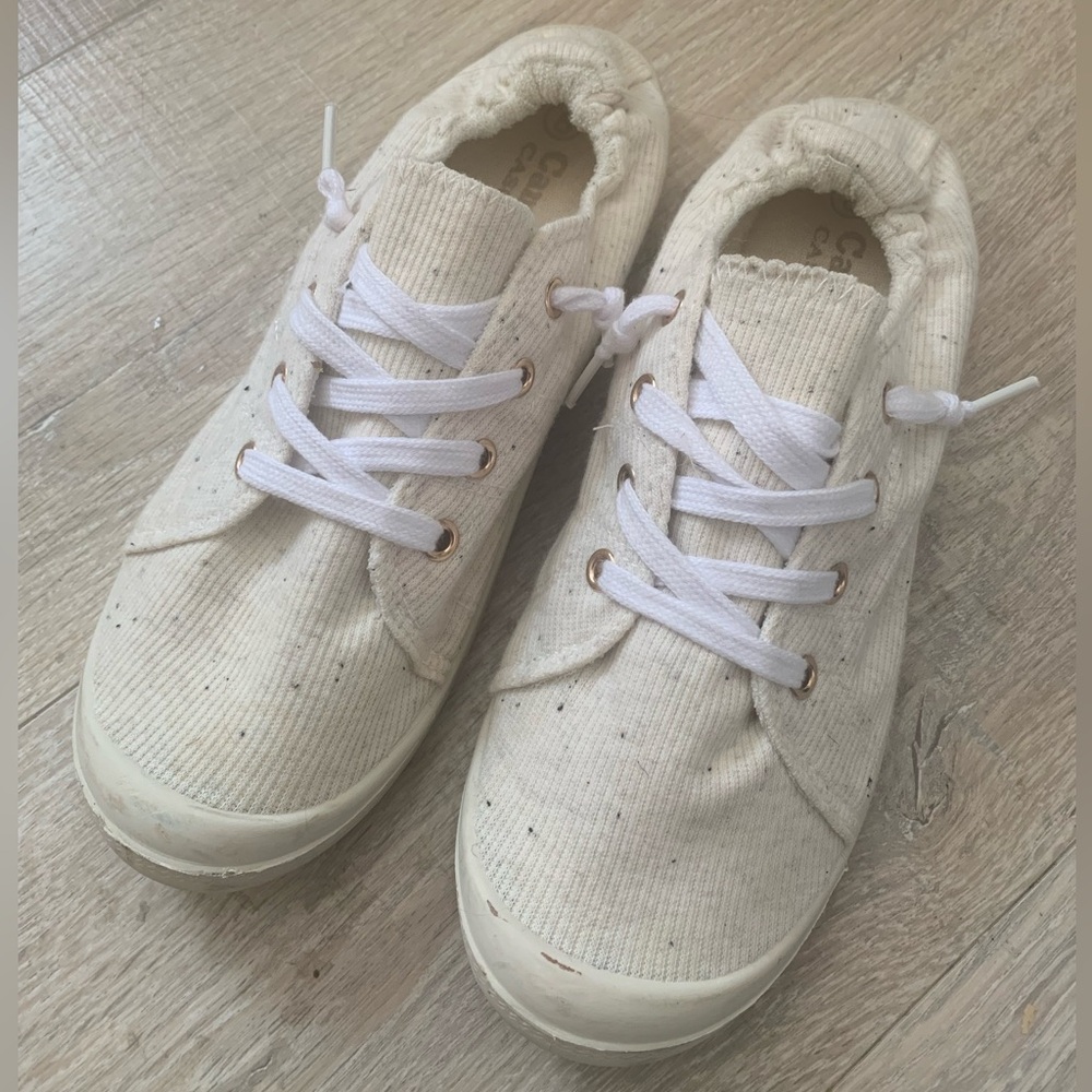 Women’s Cream Neutral Fabric Shoes 8